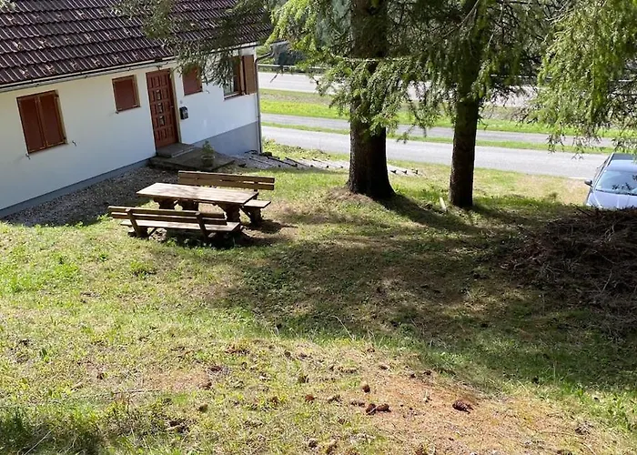 Fuchsbau ホーエンタウアーン